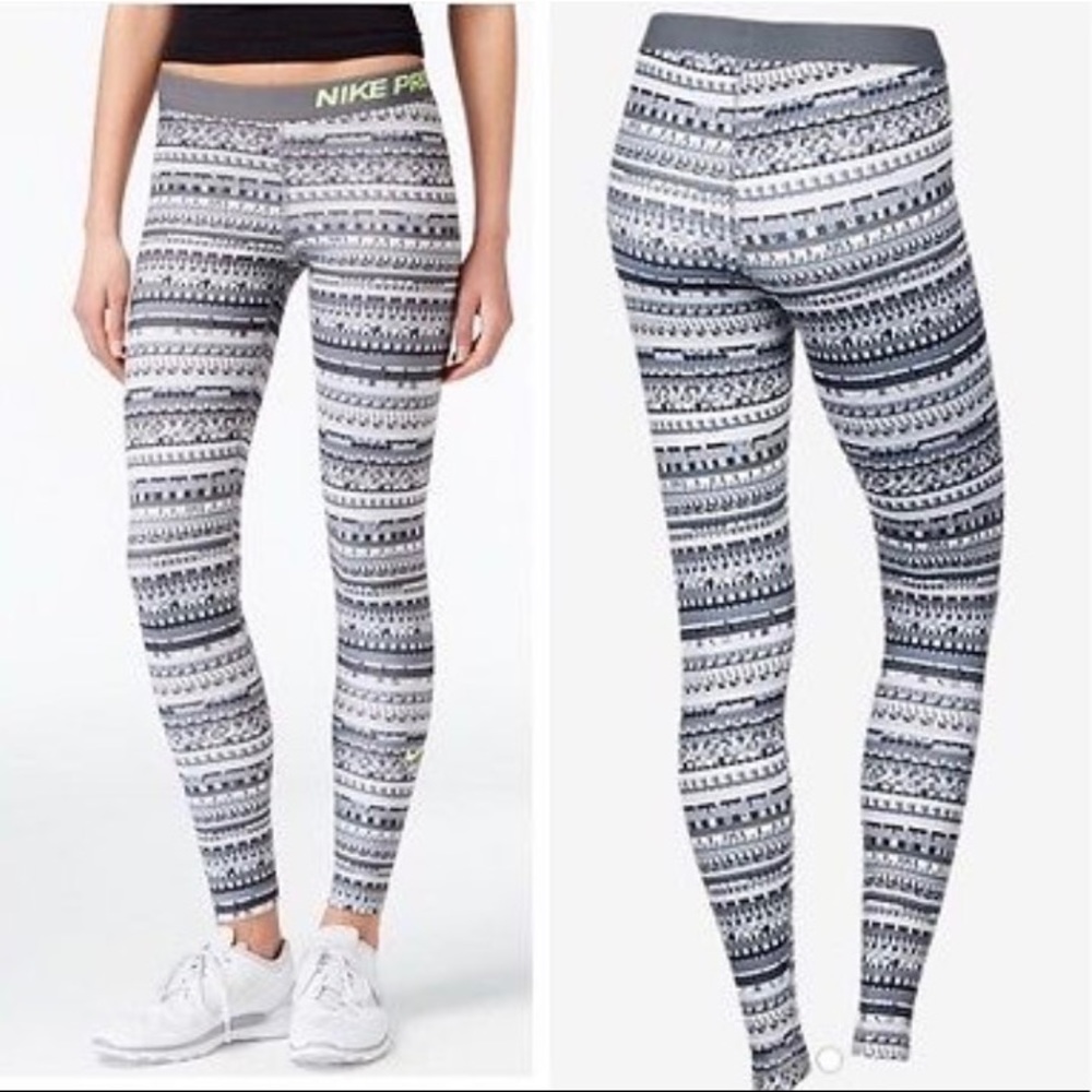 Nike Women's Pro Hyperwarm Tights